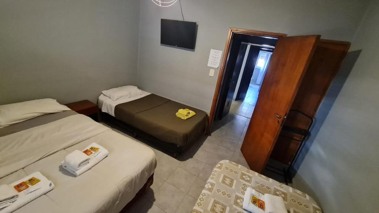 Club House Hotel General Roca Ngoại thất bức ảnh